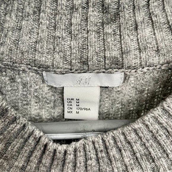 H&M - Sweater - Size M -  Grey - GUC - Picture 2 of 3